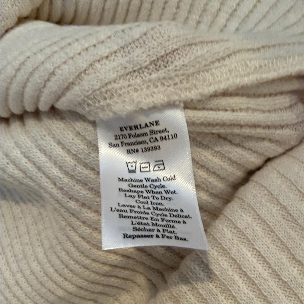 Everlane Elegant Cream Ribbed Dress size large like new! Never worn! - Picture 3 of 6
